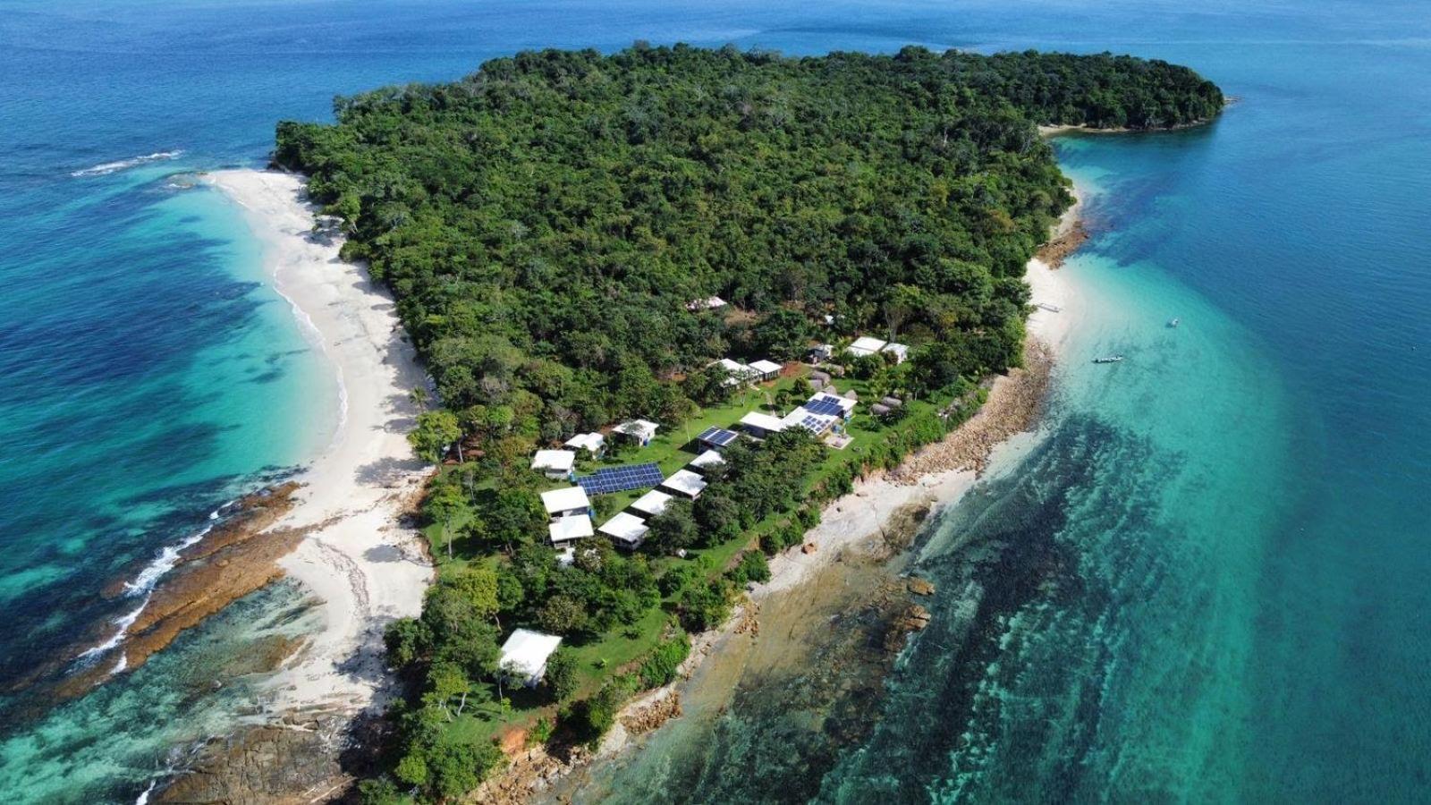 Sonny Island Resort Cabanas Frente Al Mar Punta Bajo Rico Ngoại thất bức ảnh