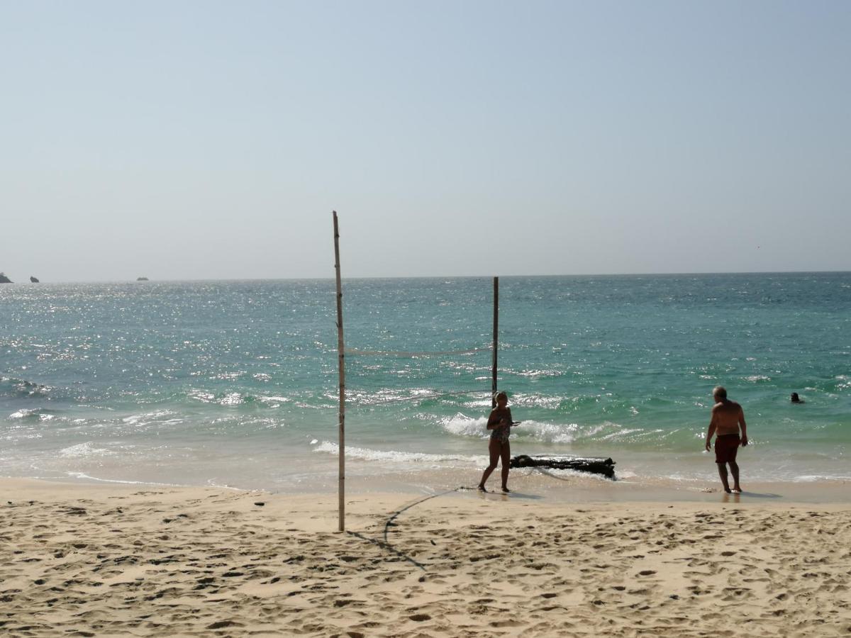 Sonny Island Resort Cabanas Frente Al Mar Punta Bajo Rico Ngoại thất bức ảnh